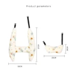 Cojín ergonómico en forma de H con estampado floral, color crema, medidas 50x67 cm, ideal para viajes y descanso cervical.