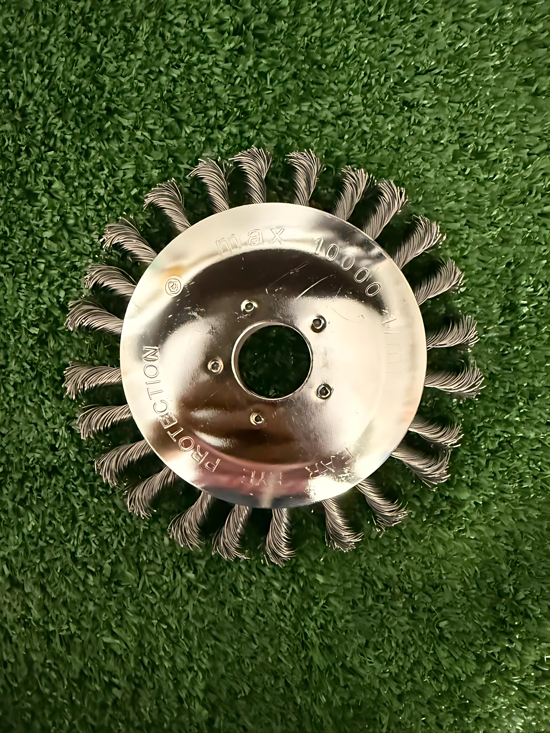 Disco de alambre trenzado para guadaña, ideal para eliminar malezas y óxido.