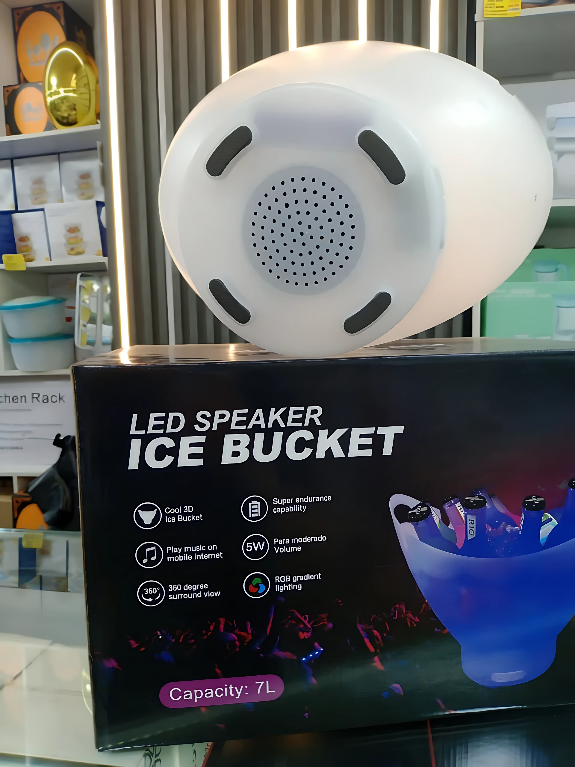 Hielera Parlante 360 con Bluetooth y luces RGB - Disfruta de música envolvente y bebidas frías en un solo dispositivo