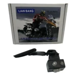Limpiaparabrisas eléctrico negro para casco de motociclista, con base magnética y brazo flexible; incluye caja con de uso en lluvia.