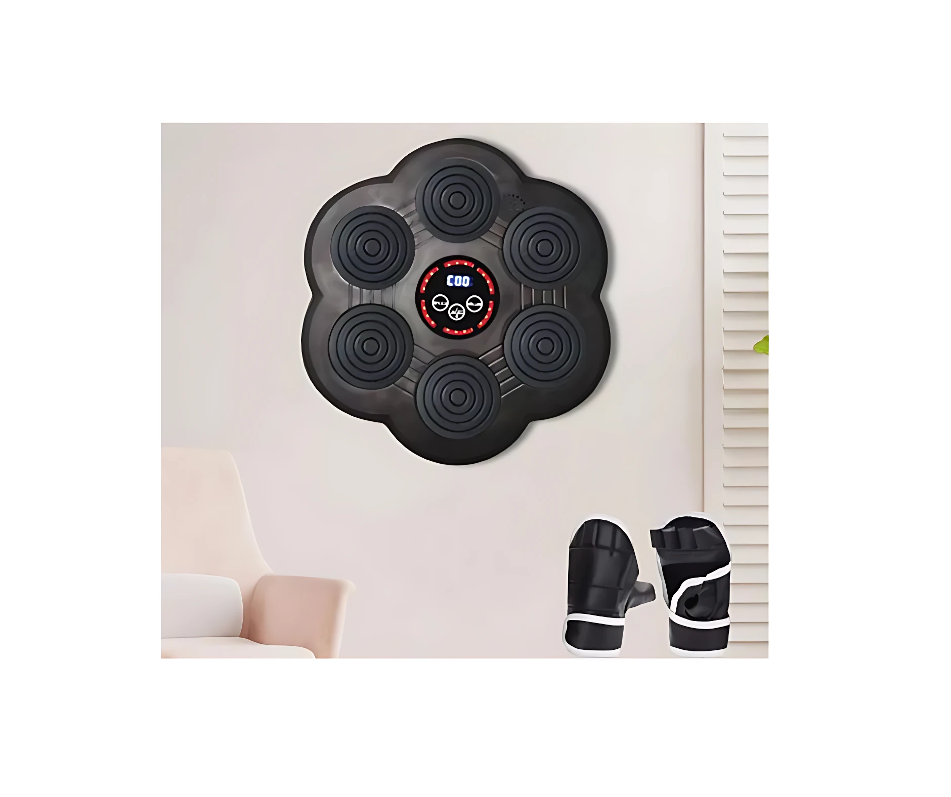Máquina de boxeo musical con seis colchonetas negras en forma de flor, montada en pared blanca, junto a guantes de entrenamiento negros con detalles blancos.