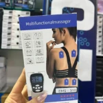 Masajeador EMS 310 con pantalla digital y botones, mostrando aplicación en espalda y cuello de mujer; incluye diagramas de funciones y texto en español.