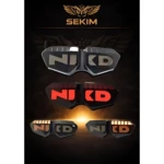 Stops LED NKD 125 con diseño agresivo y logotipo retroiluminado en negro, rojo y dorado, para aumentar visibilidad nocturna sin modificaciones eléctricas.