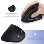 Mouse vertical inalámbrico ergonómico D5 en color negro, con diseño curvo para reducir tensión en la muñeca y botones laterales visibles.