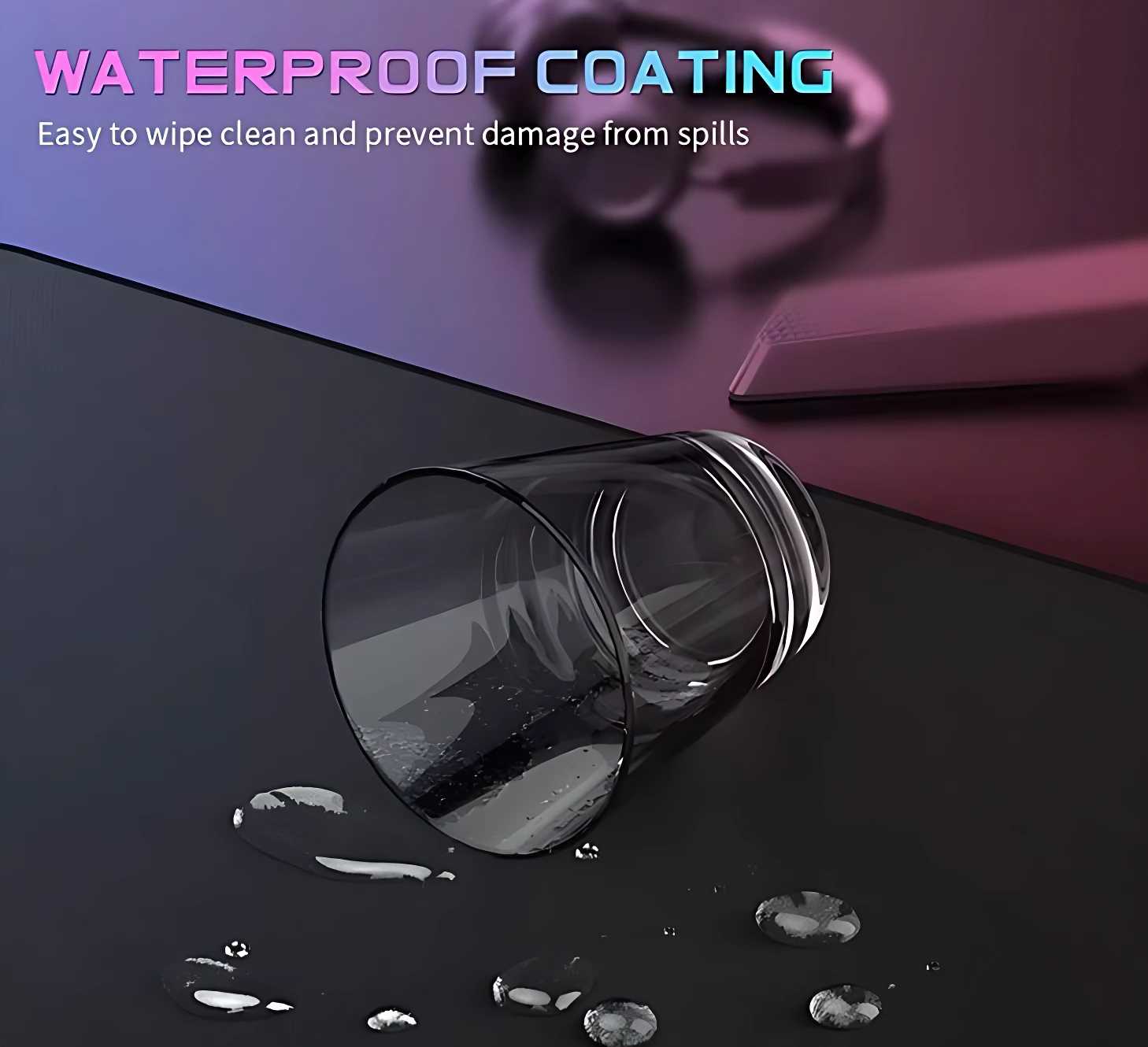 Mousepad gamer negro con gotas de agua, mostrando recubrimiento impermeable. Superficie lisa y antideslizante, ideal para escritorio.