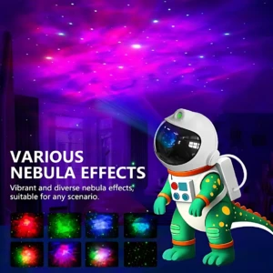 Proyector Galaxy Dinosaurio Astronauta: figura verde con traje espacial blanco, proyectando nebulosas multicolores en techo y paredes. Incluye 8 efectos visuales.