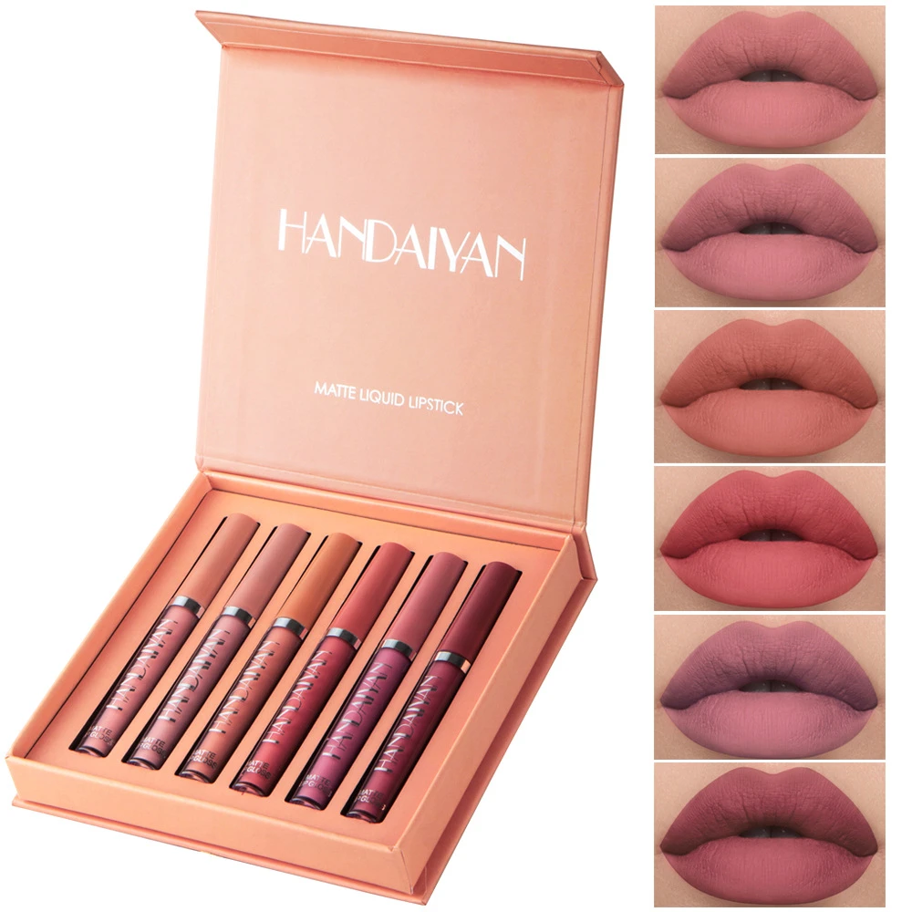Set de seis labiales mate nude Handaiyan en caja rosa con seis tubos alineados y muestra de tonos en columnas a la derecha.