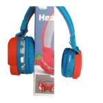 Diadema inalámbrica azul y roja con controles laterales, caja de presentación y variante visible en empaque.