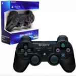 Control inalámbrico negro para PlayStation 3, mostrado junto a su empaque original con la marca Sony y el modelo DualShock 3.