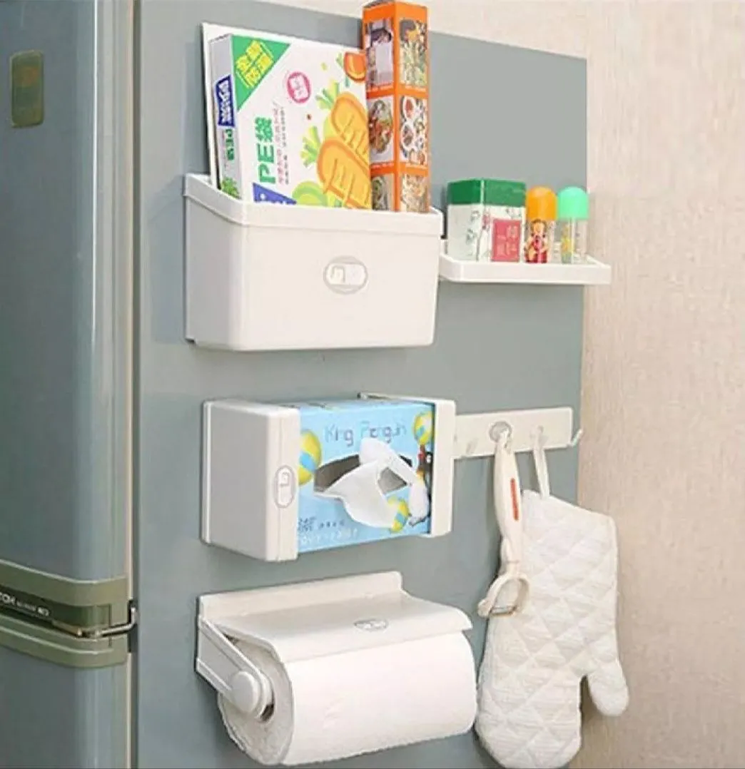Dispensador magnético blanco de cinco funciones para nevera, con organizadores para papel higiénico, especias, envases y guantes de cocina.