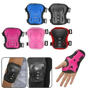 Kit de protección para patinaje infantil talla S, incluye rodilleras, coderas y guantelete en colores azul, negro, rosa, fucsia y rojo, con detalles en malla y cierres de velcro.