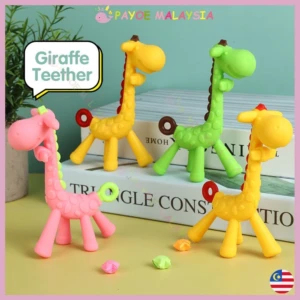Cuatro mordedores de silicona en forma de jirafa, en colores rosa, amarillo, verde y naranja, dispuestos sobre libros con texto visible.