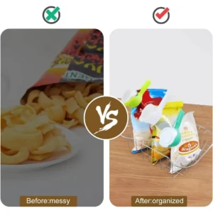 Comparativa de organización: antes, bolsas de papas derramadas en plato; después, pinzas para sellar bolsas de cocina en canasta metálica sobre mesa de madera.