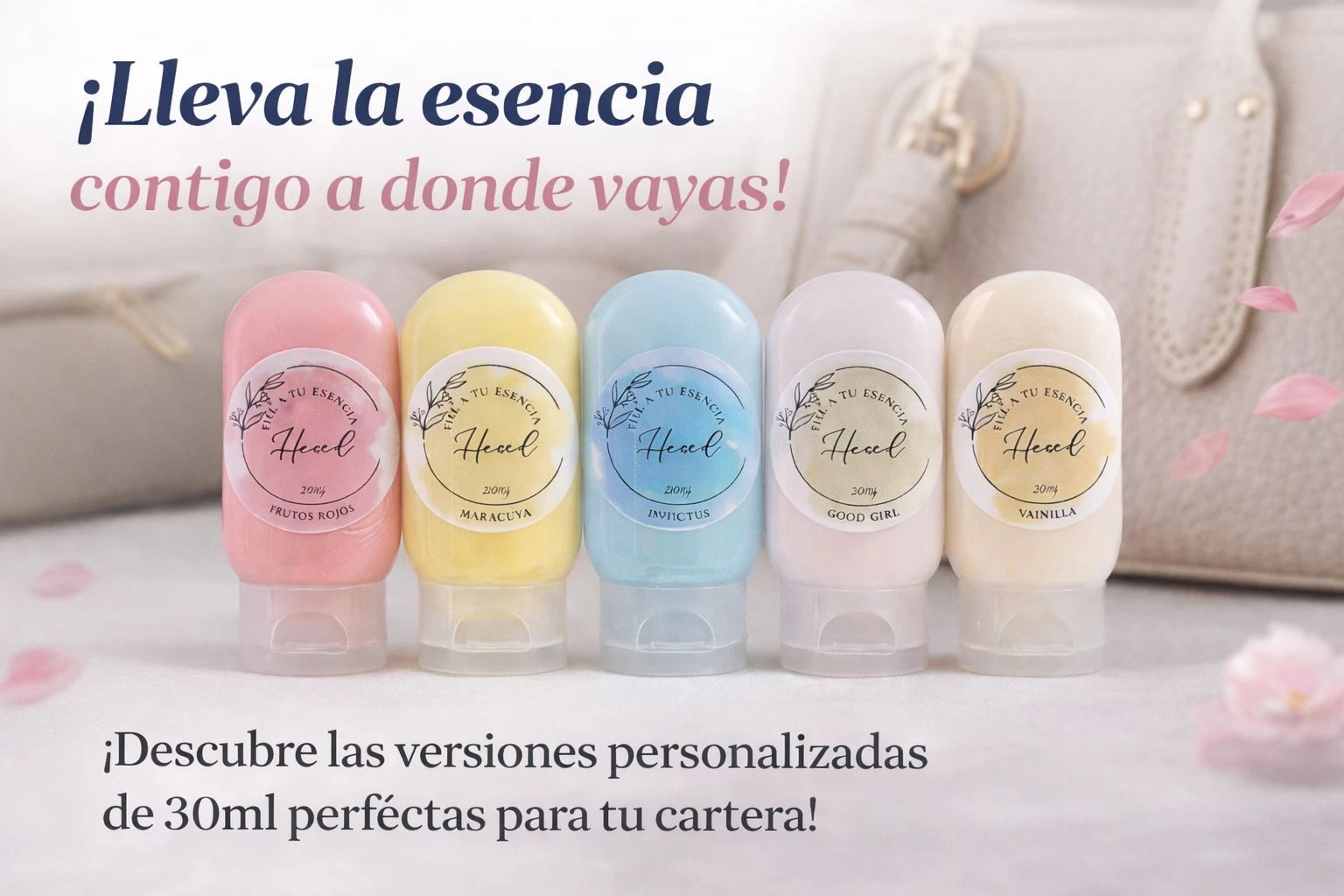Set de cinco envases de 30ml de mantequilla corporal facial en colores rosa, amarillo, azul, blanco y crema, dispuestos en fila sobre superficie clara con accesorios de moda al fondo.