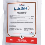 Bolsa blanca de Lash 40 SP, insecticida soluble en polvo para cultivos, con etiqueta roja que indica tóxico y contenido neto de 150 gramos.