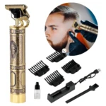 Máquina de afeitado WS-T99 dorada con diseño ornamental, incluye peines, cargador y cepillo. Se muestra en uso para recorte de cabello.