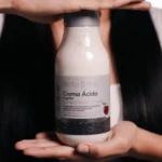 Crema Ácida Capilar Reparadora con Aceites Naturales - Devuelve Hidratación Profunda y Brillo Intenso al Cabello Dañado - Imagen 3