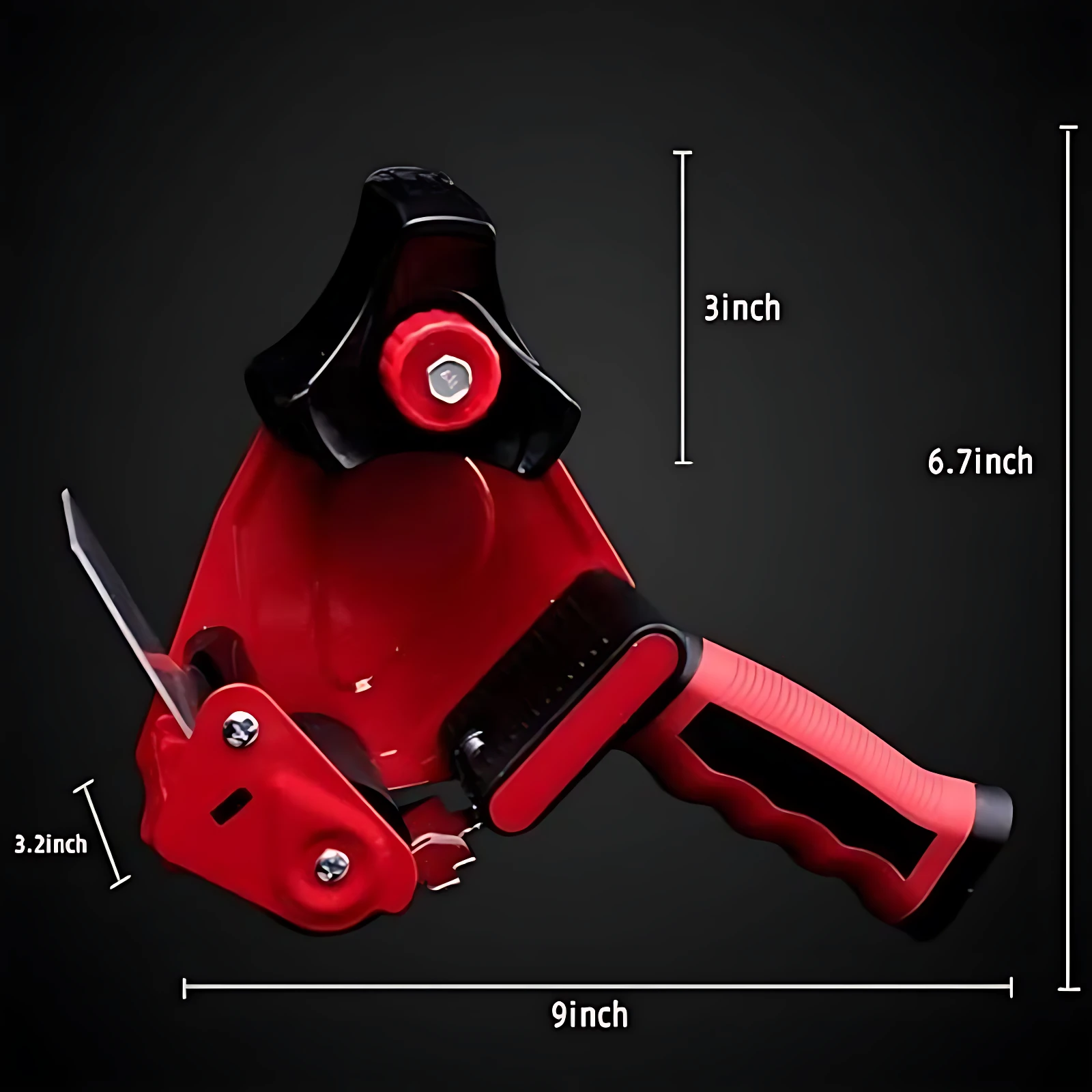 Dispensador de cinta manual rojo con mango ergonómico, dimensiones visibles: 9 pulgadas de largo, 6.7 pulgadas de alto y 3.2 pulgadas de ancho.