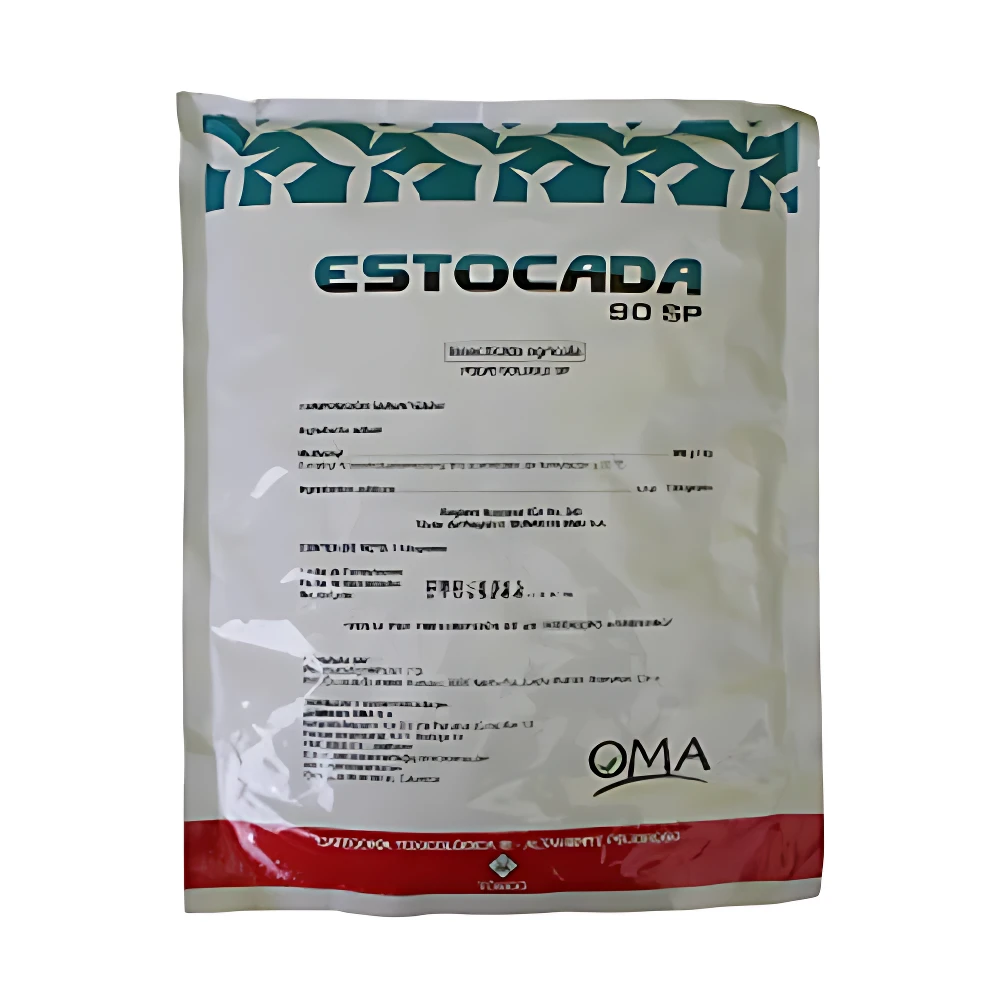 Bolsa de insecticida sistémico Estocada 90 SP, con metomilo, para arroz, tomate y rosas. Presentación en bolsa blanca con detalles en verde y rojo, texto visible y logotipo OMA.