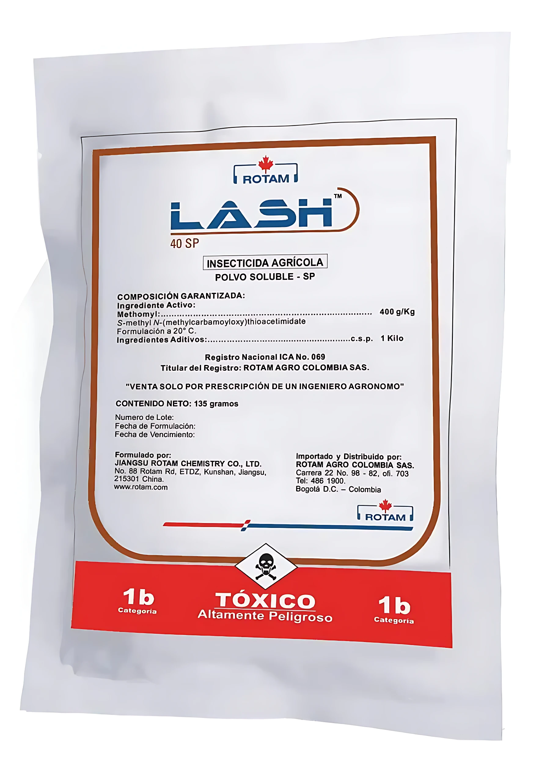 Bolsa de Lash 40 SP, insecticida agrícola en polvo soluble de 125 gramos, con etiqueta que indica toxicidad alta y contenido neto visible.