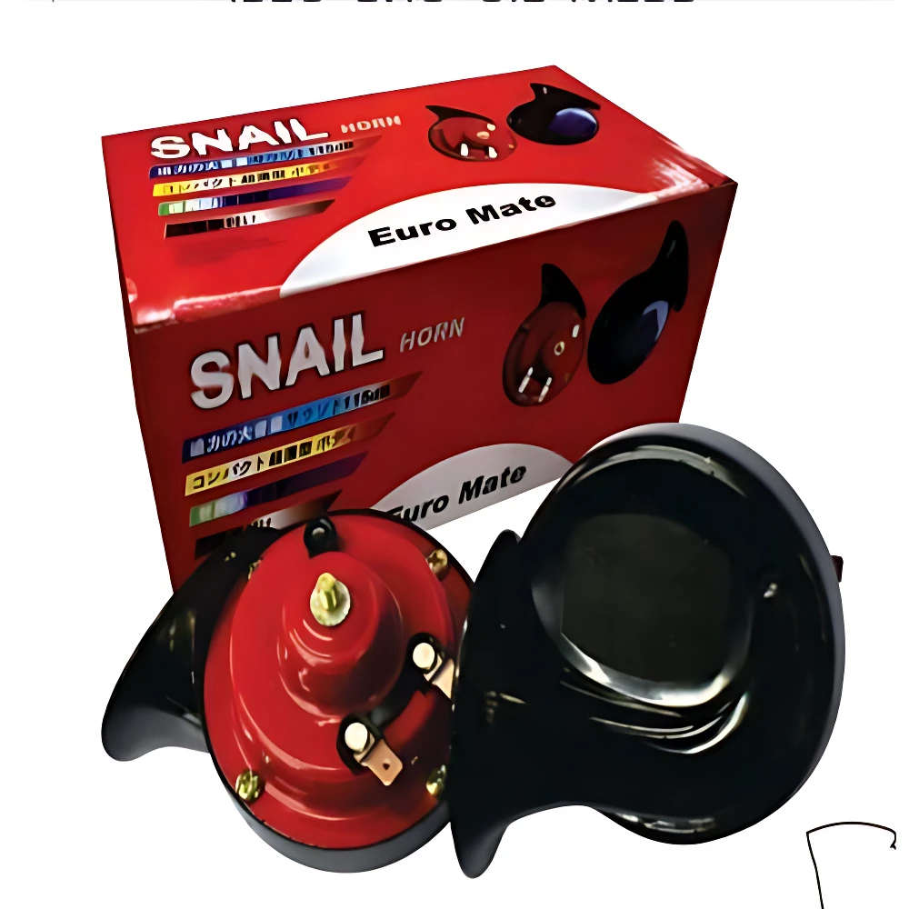 Pito corneta SNAIL Euro Mate en caja roja, con unidad roja y negra visible, para alerta en tráfico denso.