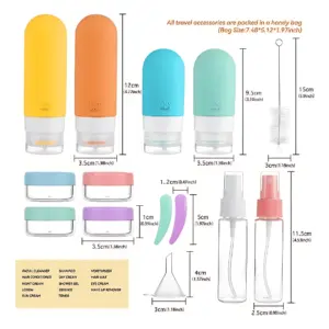 Set de organizadores cosméticos a prueba de fugas en colores amarillo, naranja, azul y verde, con medidas de 12 cm, 9.5 cm y 3.5 cm. Incluye botellas, frascos, spray, funil y cepillo, todo en bolsa de viaje de 7.48 x 5.12 x 1.97 pulgadas.