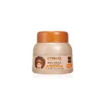 Mascarilla Etniker para hidratación de rizos en tarro beige con tapa naranja, con de mujer afro, vista frontal sobre fondo blanco.