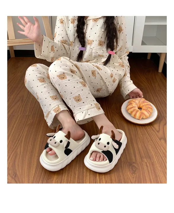 Pantuflas de vaca peluche para descanso en casa - Mantén tus pies abrigados y sin fatiga