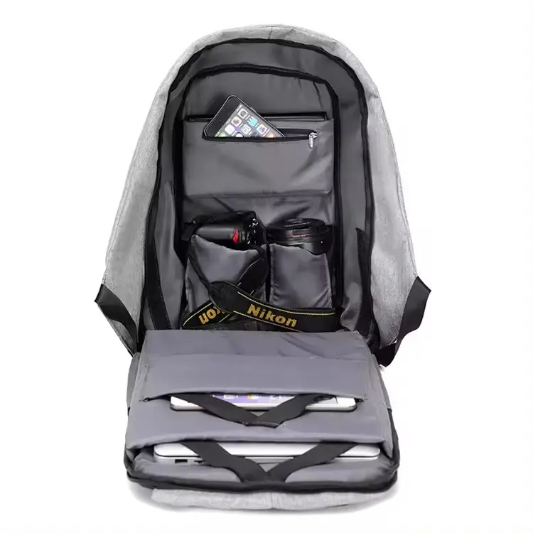 Morral Antirobo Impermeable para Portátil con Puerto USB - Protege tus dispositivos mientras te desplazas con total seguridad