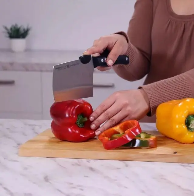 Set de Cuchillos Trece Piezas de acero inoxidable - Prepara alimentos con precisión profesional y comodidad