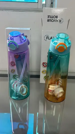 Botella de agua saborizada con anillos aromáticos - Estimula tu olfato para beber más líquido diariamente
