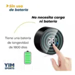 Termo digital inteligente negro de acero inoxidable con pantalla LED táctil circular que muestra veintiocho grados y nivel de humedad.