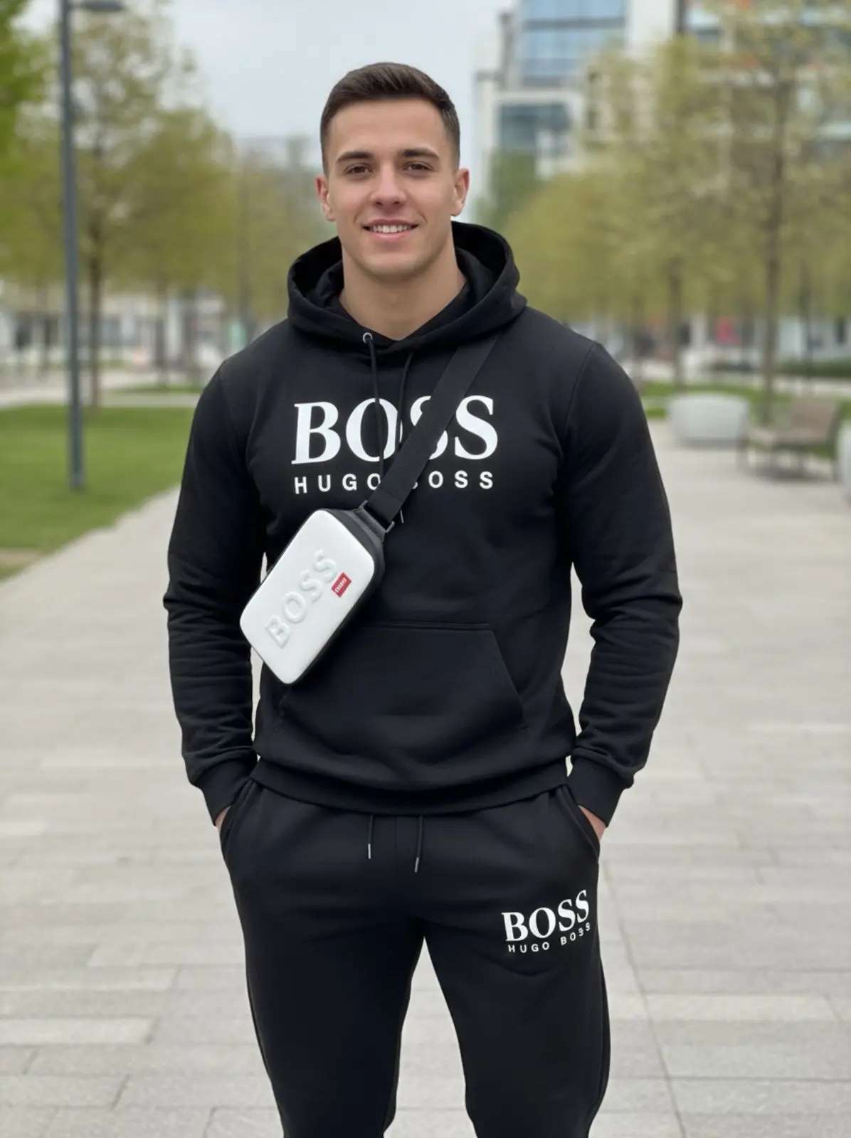 Conjunto urbano Boss con buzo capucha y perchero - Disfrutas máxima comodidad en tu rutina diaria