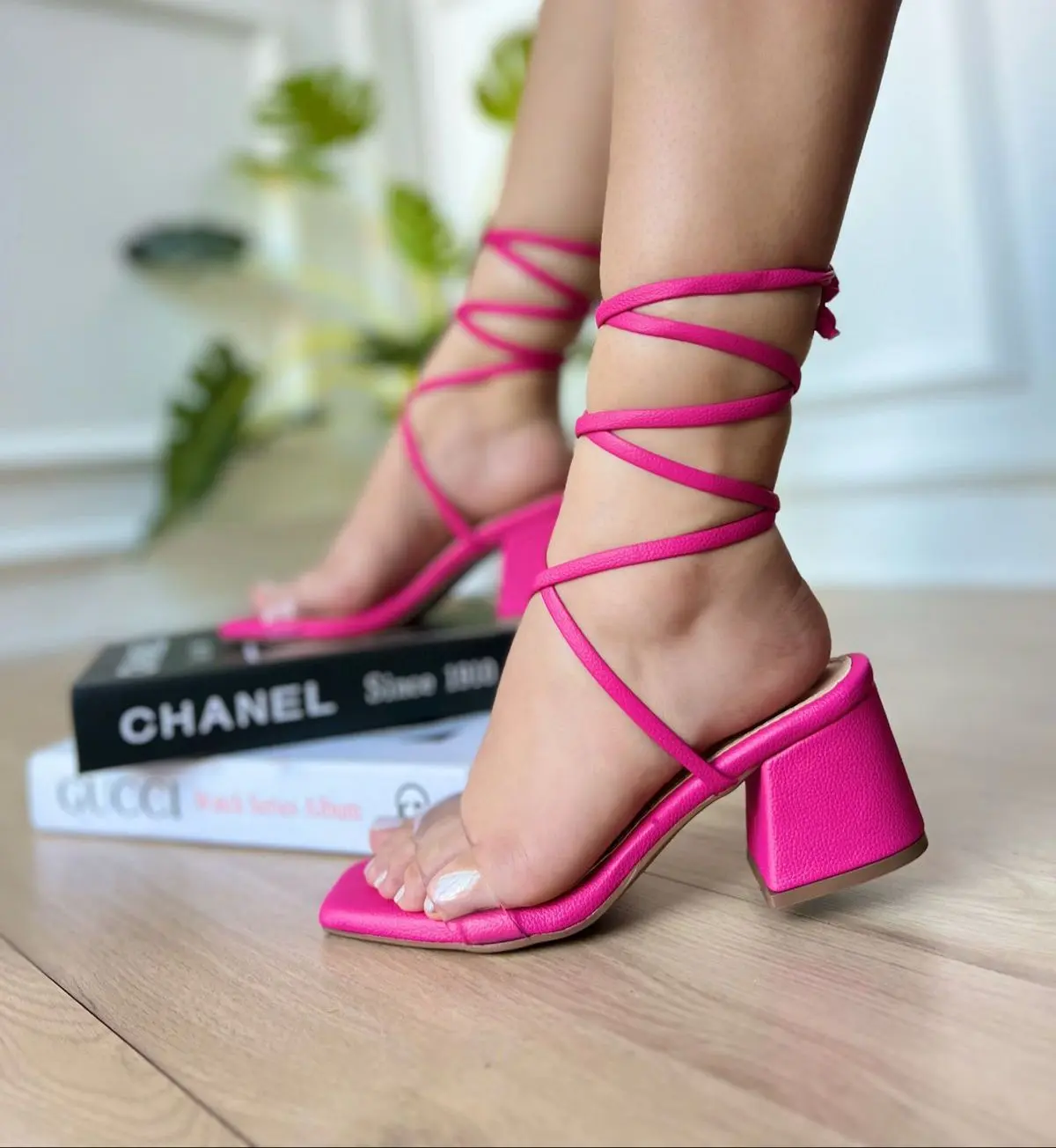 Tacon Cinta Romano Neon