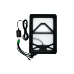Cargador solar Pro 8W con panel negro de marco geométrico, controlador y cables con múltiples conectores USB para carga portátil.