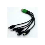 Cable adaptador USB negro multi conector con un cabezal verde y cinco salidas diferentes dispuestas sobre fondo blanco.