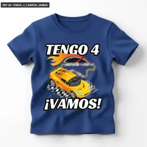 Camiseta infantil azul oscuro con diseño de carro de carreras amarillo, pista y texto impreso para cumpleaños.
