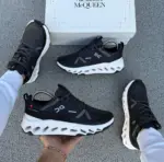 Zapatillas On Running Cloudstratus 4 Hombre Amortiguación Avanzada - Reducen el impacto en cada pisada urbana