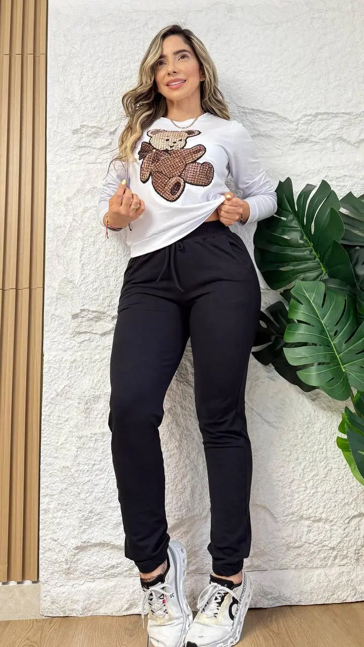Conjunto Buso Oso Louis Vutton
