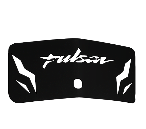 Guarda barro delantero negro para Pulsar NS 200 con diseño de la palabra pulsar en blanco y gráficos laterales tipo rayo.