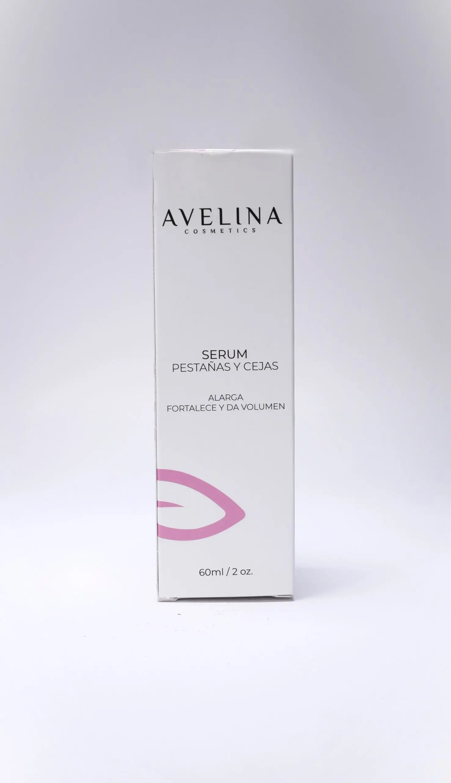 Aplicador del serum Avelina para pestañas y cejas