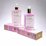 Envases del tónico y serum Truly juntos