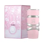 Perfume Lattafa Yara de mujer de 100 ml con atomizador, botella y caja rosa con detalles plateados y diseño floral en relieve.