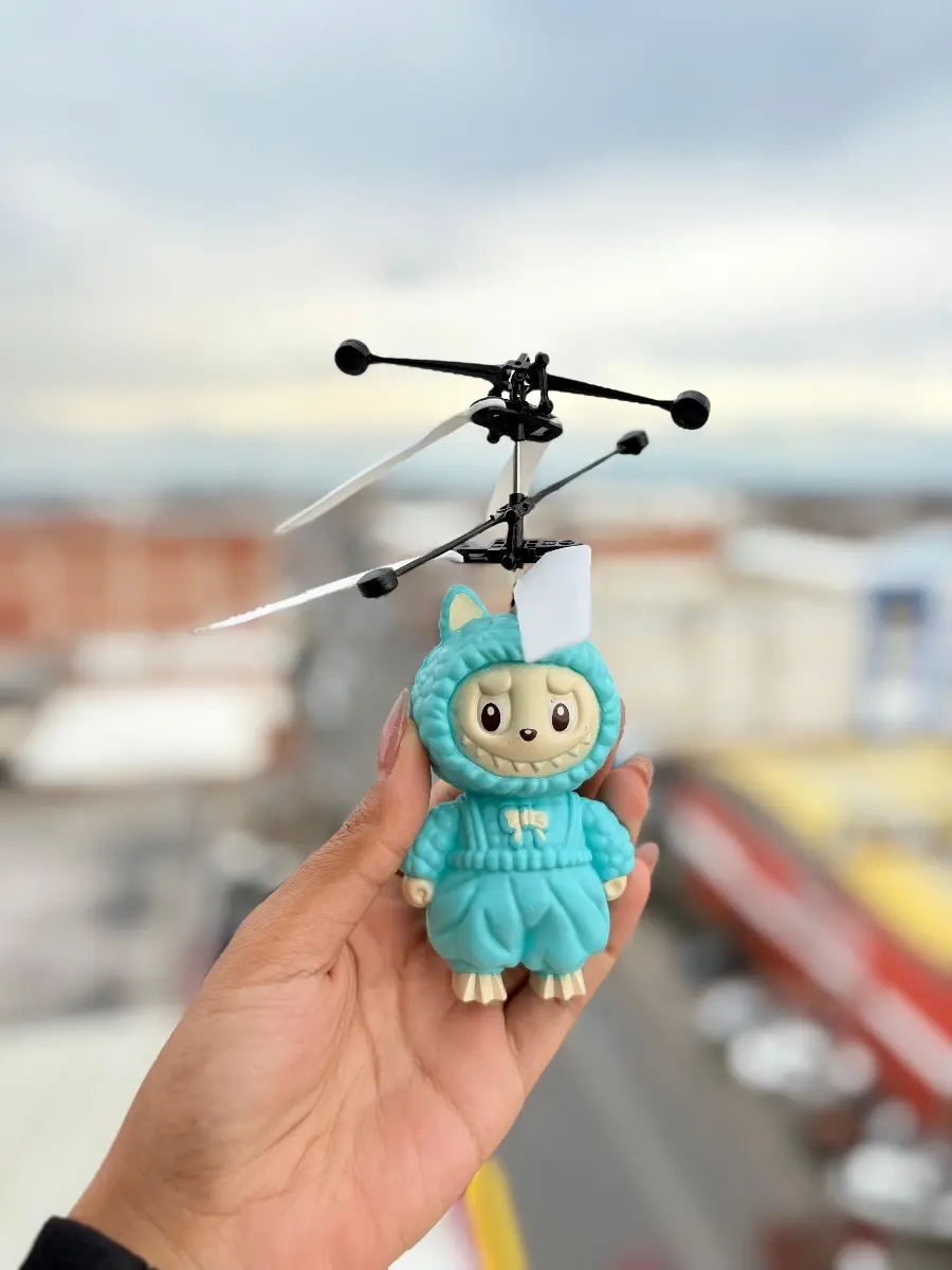 Muñeco Volador Labubu de inducción aérea con sensor de proximidad - Disfrutas entretenimiento interactivo controlado por tus movimientos