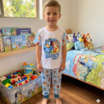 Pijama para niño de Bluey y Bingo en tela suave - Garantiza noches de descanso fresco y cómodo - Imagen 2