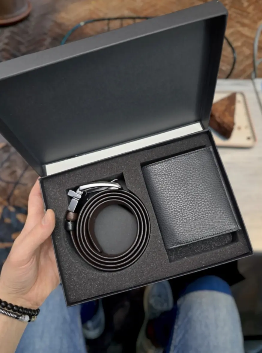 Set de Regalos para Hombres con Billetera y Cinturón en Caja - Eleva tu estilo diario con accesorios elegantes