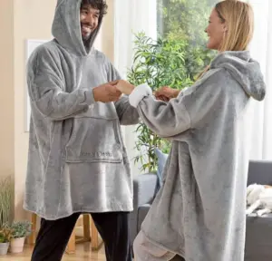 Buso termico oversize con mangas y bolsillo - Disfrutas maxima comodidad y abrigo en casa