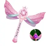 Varita mágica rosa para niñas con alas decoradas, efecto de burbujas, luces brillantes y música ideal para fiestas infantiles al aire libre.