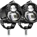 Par de faros exploradores LED circulares negros para moto, con doble lente de proyección, soporte metálico y tornillo de montaje inferiores.