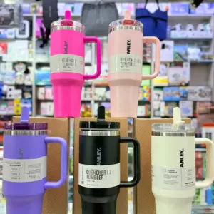 Termo Stanley 40 Oz de acero inoxidable con aislamiento térmico - mantiene tus bebidas frías y calientes todo el día